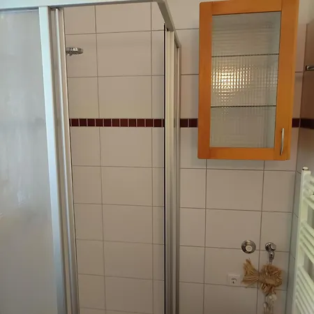 1 Mueritz - Haus Buchen Am Tiefwarensee - 1 Zi Apartament *
